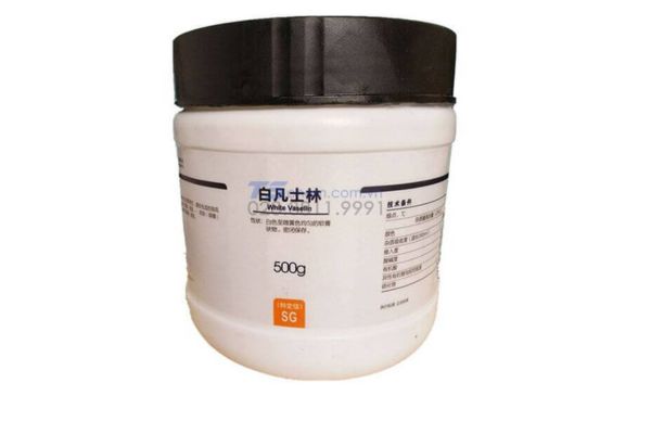 Hóa chất White Vaselin - 8009-03-8 - Xilong