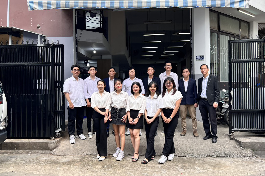 Kinh doanh Metrotech, Marketing cùng Ban Giám đốc