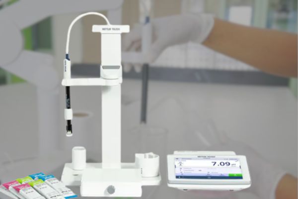 4 Đặc điểm tiện dụng từ máy đo pH Mettler Toledo 30671554