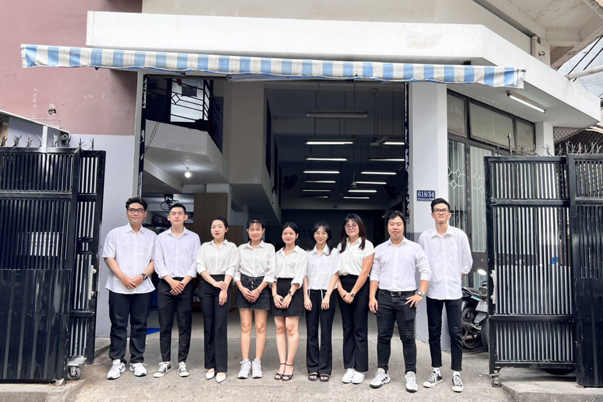 Phòng Marketing & Phòng kinh doanh Metrotech