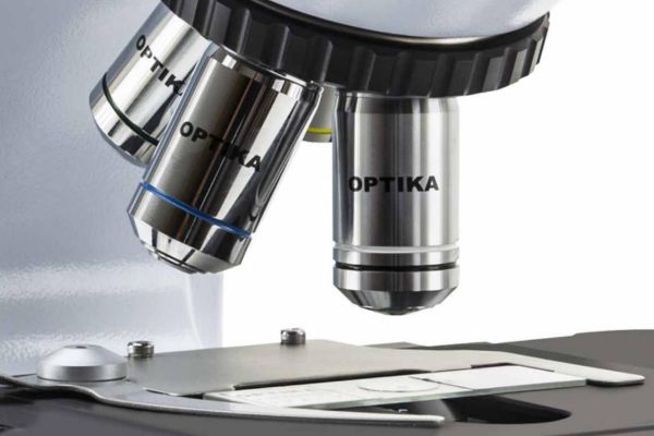 Đánh giá Kính hiển vi Optika B-382PH-ALC qua 3 tiêu chí