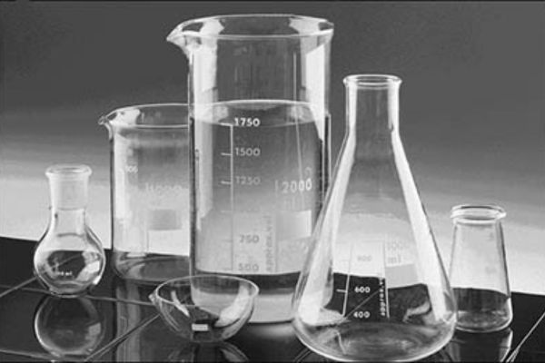 Một vài mẫu cốc thí nghiêm phổ biến hiện nay