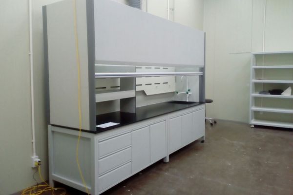 Những cách phân loại tủ hút khí độc