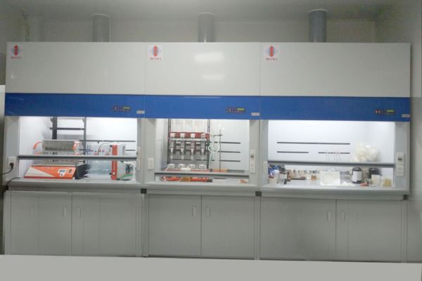 Công dụng nổi bật của tủ hút khí độc