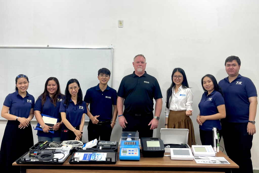 Trung Sơn phối hợp Hanna Instruments tổ chức training thiết bị phân tích